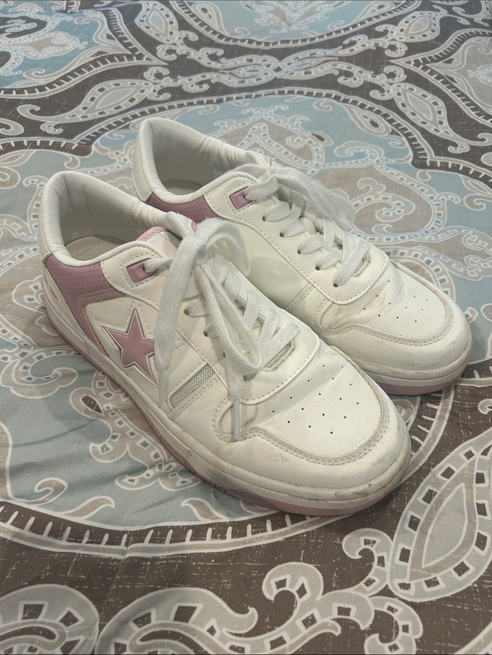 Vintage Havana White and Light Pink Women's Athletic Sneakers